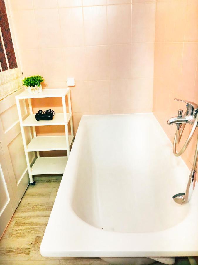 Vintage Apartment 2 Rooms With Balcony Львов Экстерьер фото